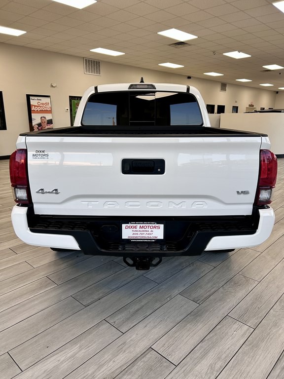 2023 Toyota Tacoma Image 8