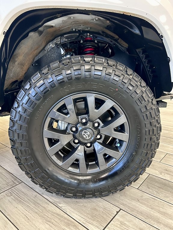 2023 Toyota Tacoma Image 20