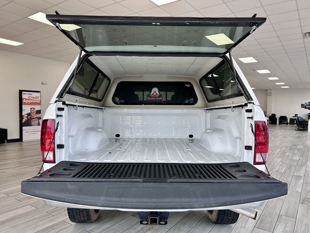 2016 RAM 2500 Image 9