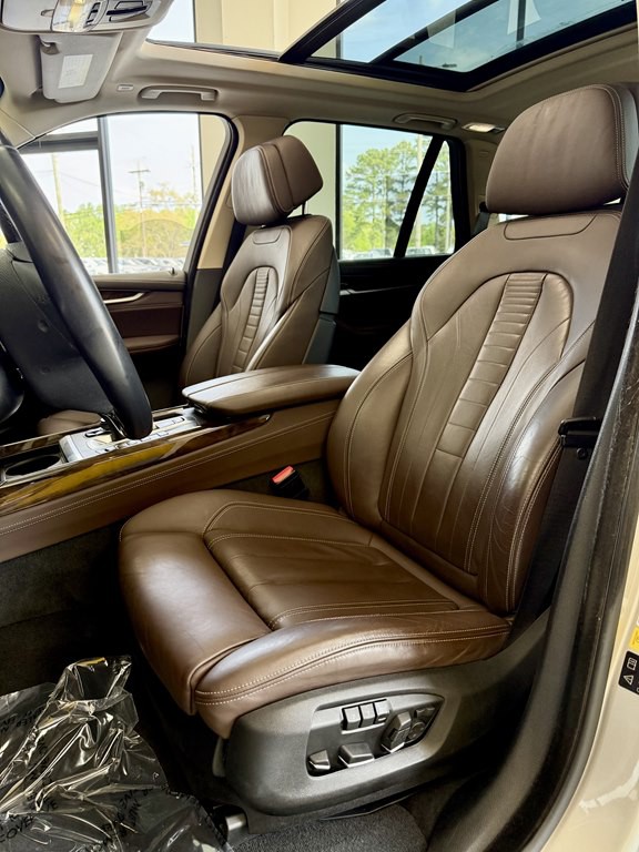 2015 BMW X5 Image 14