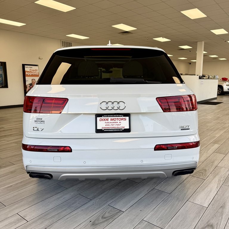 2017 Audi Q7 Image 8