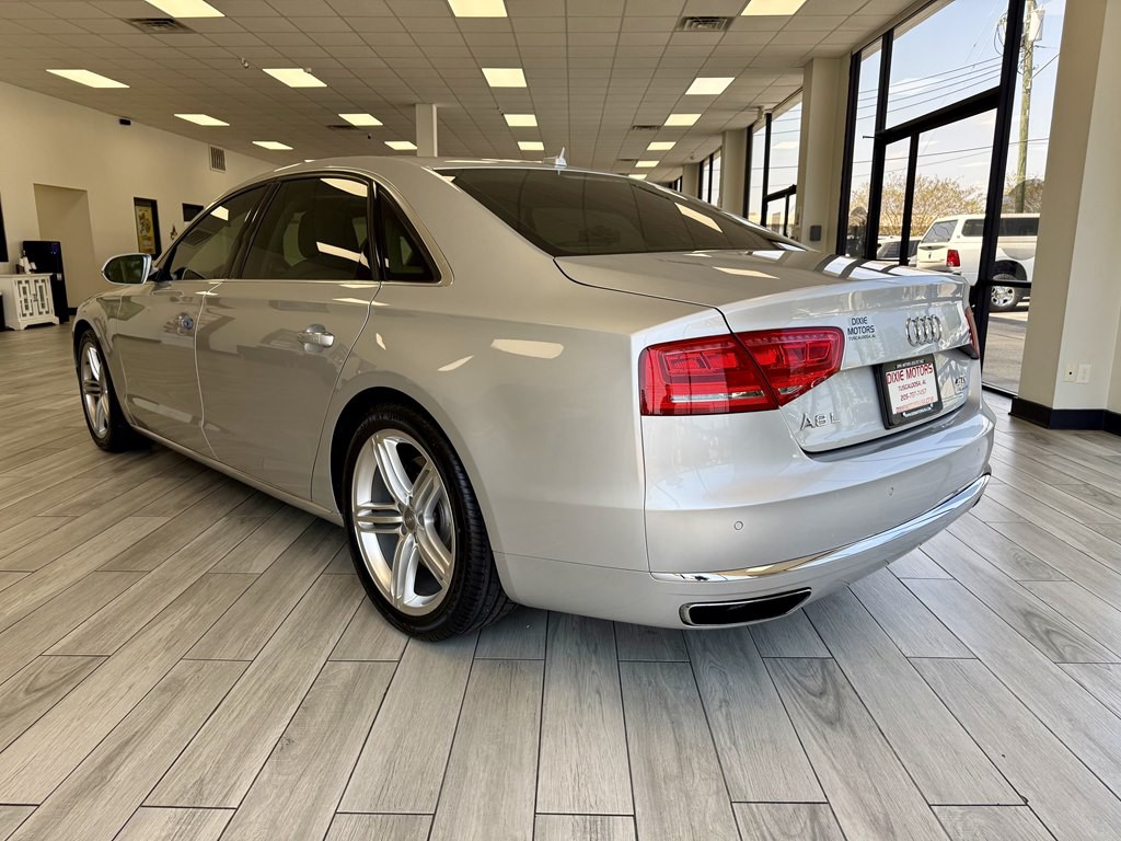 2013 Audi A8 Image 7