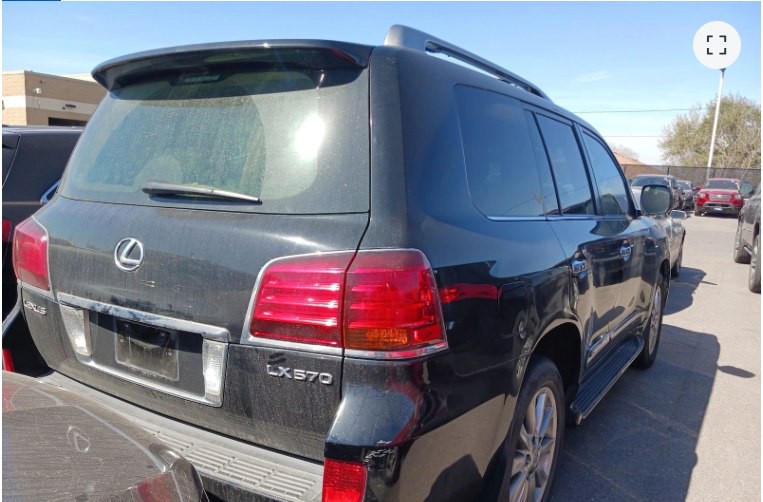 2009 Lexus LX Image 3