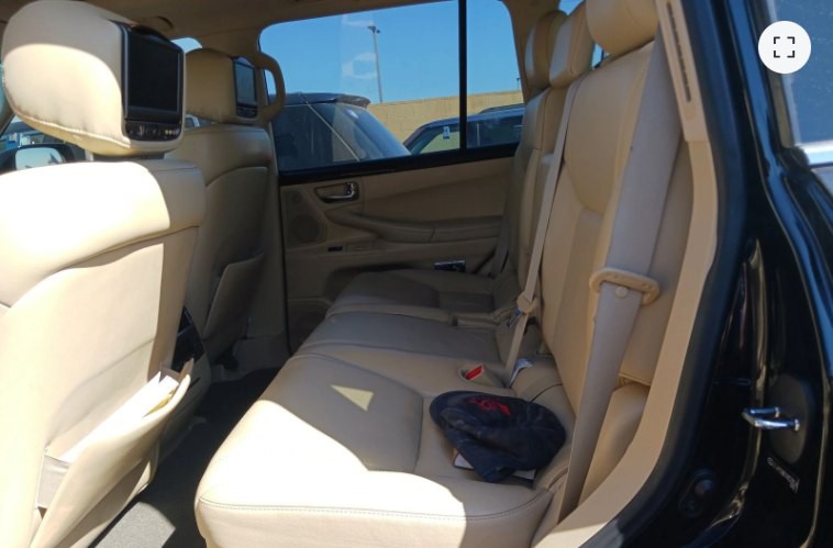 2009 Lexus LX Image 8