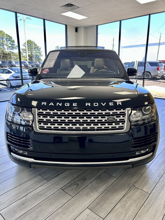 2017 Land Rover Range Rover Image 2