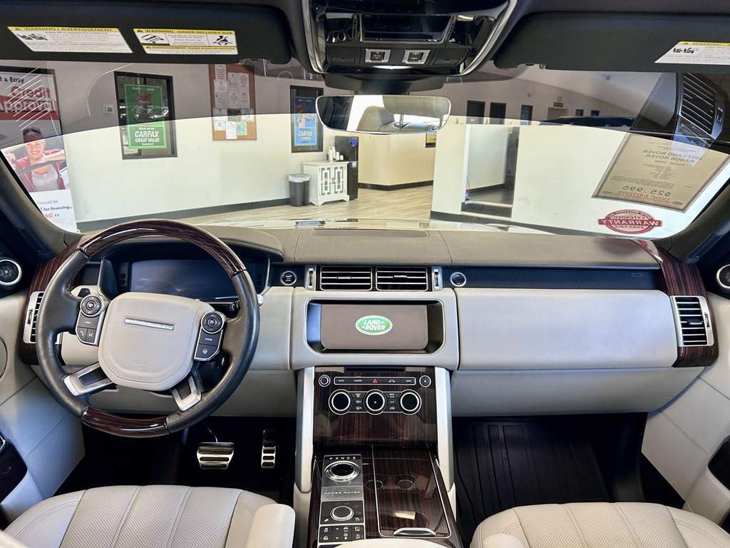 2017 Land Rover Range Rover Image 10