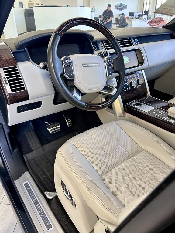 2017 Land Rover Range Rover Image 13
