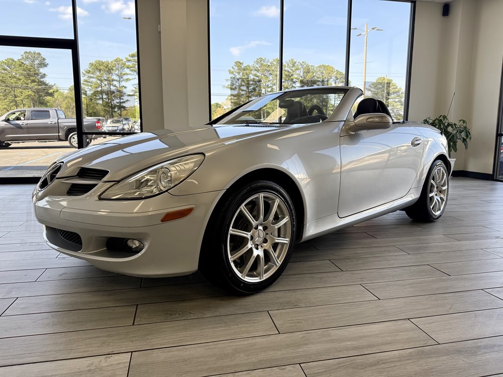 2005 Mercedes-Benz SLK-Class Image 3