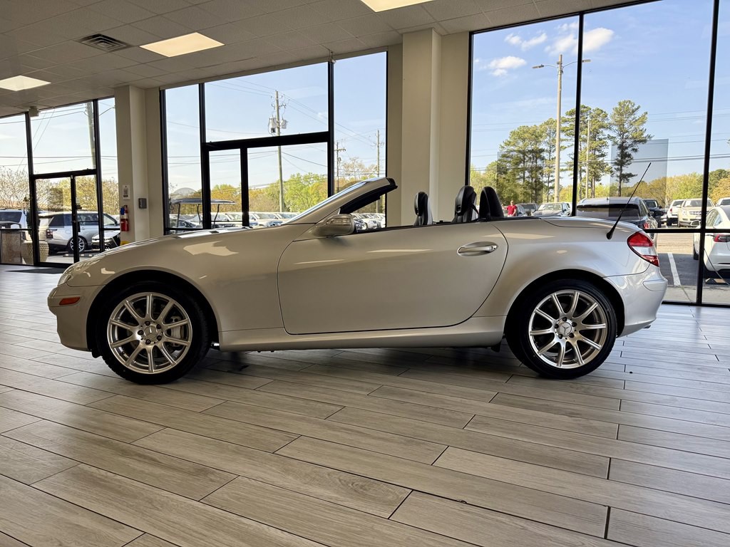 2005 Mercedes-Benz SLK-Class Image 4