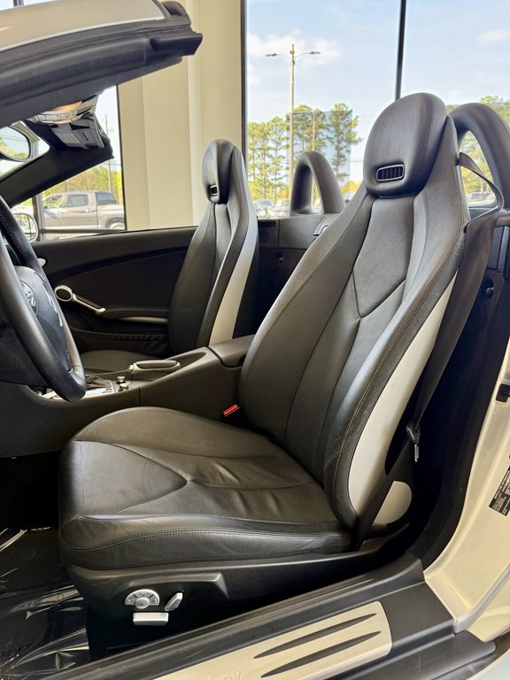 2005 Mercedes-Benz SLK-Class Image 12