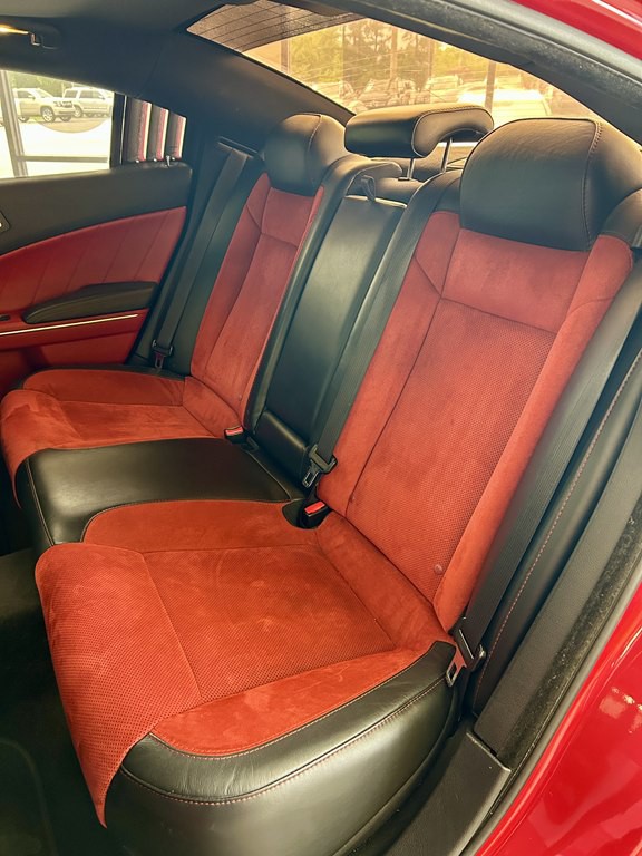 2016 Dodge Charger Image 17
