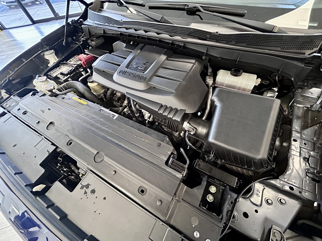 2021 Nissan Titan Image 18