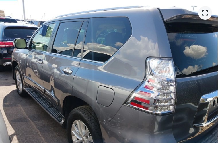 2016 Lexus GX Image 4