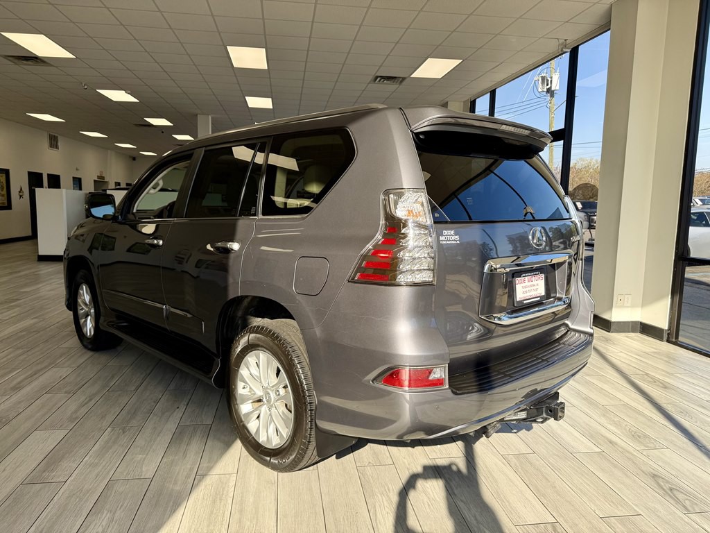 2016 Lexus GX Image 7
