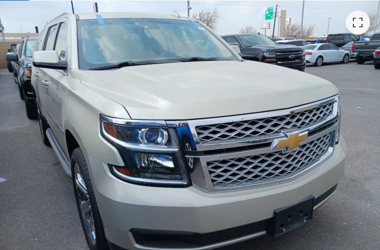 2016 Chevrolet Suburban Image 1