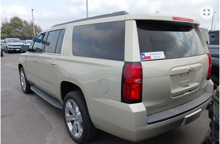 2016 Chevrolet Suburban Image 4