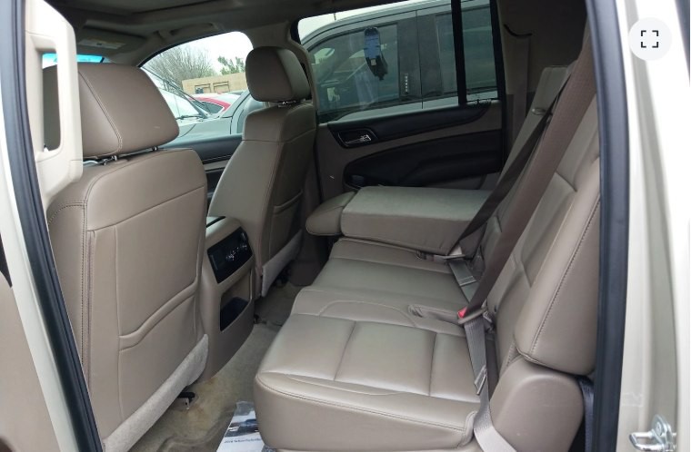 2016 Chevrolet Suburban Image 6