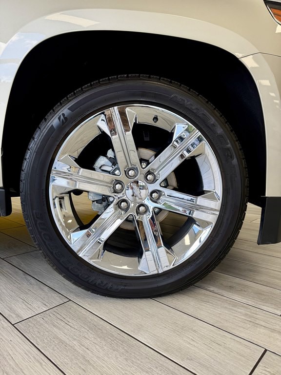 2016 Chevrolet Suburban Image 20