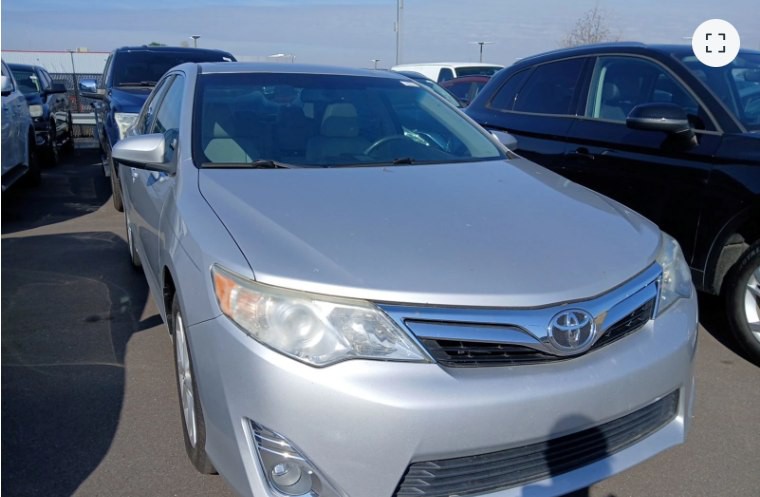 2012 Toyota Camry Image 1