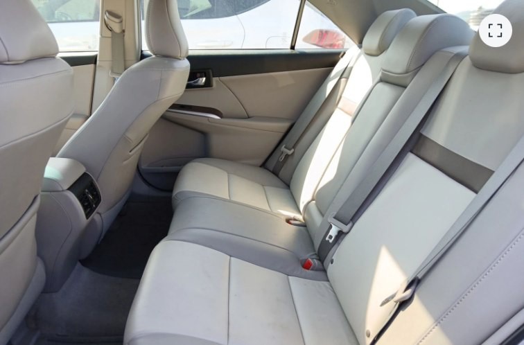 2012 Toyota Camry Image 8