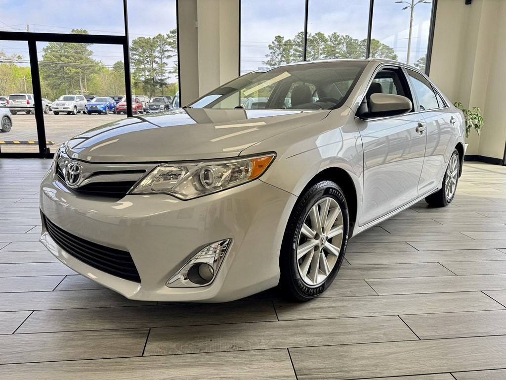 2012 Toyota Camry Image 3