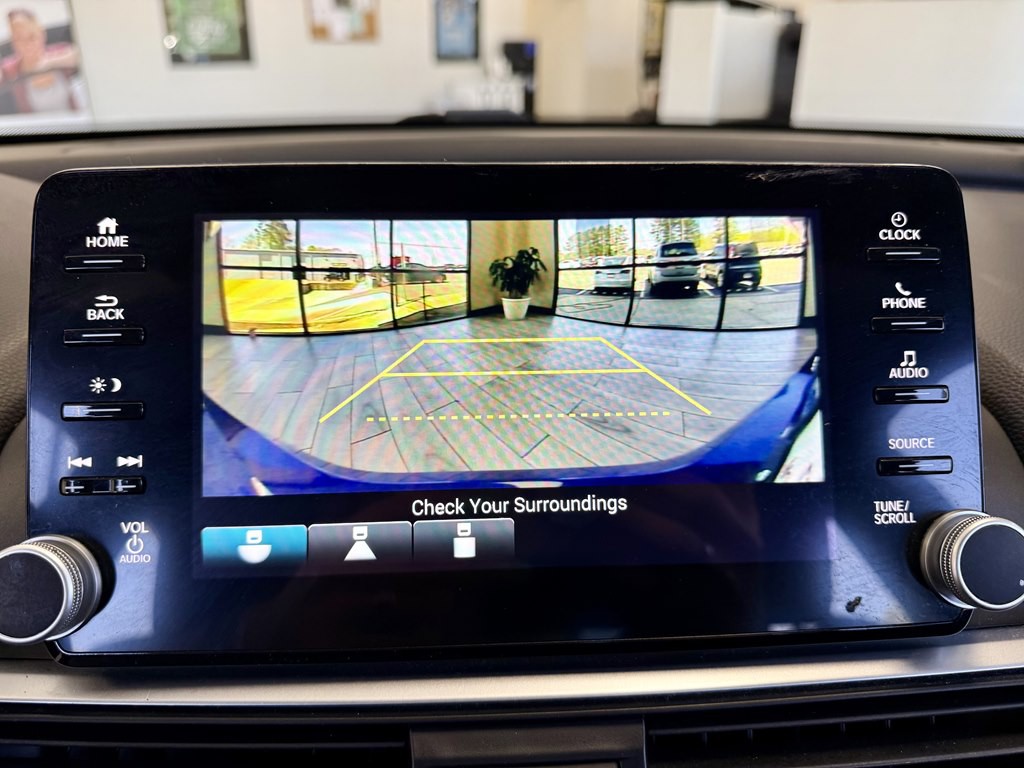 2021 Honda Accord Image 11