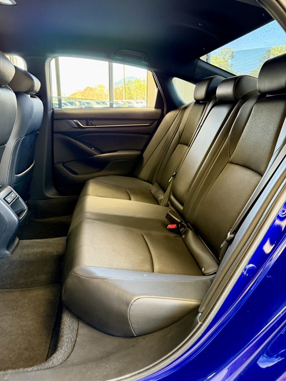 2021 Honda Accord Image 17