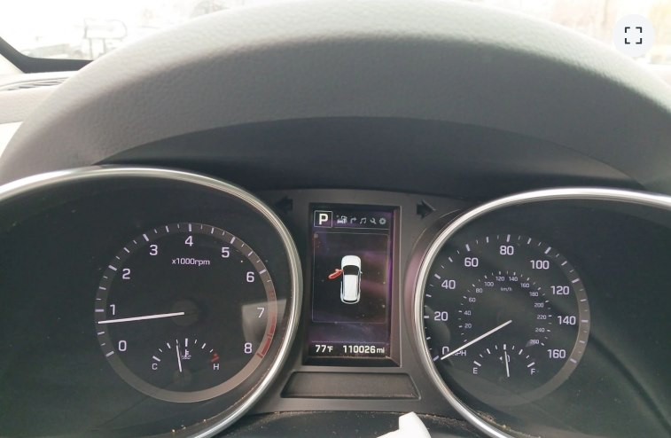 2017 Hyundai Santa Fe Image 5