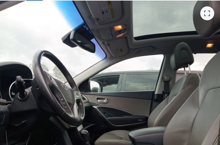 2017 Hyundai Santa Fe Image 7