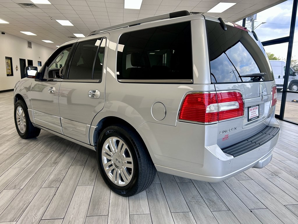 2012 Lincoln Navigator Image 7