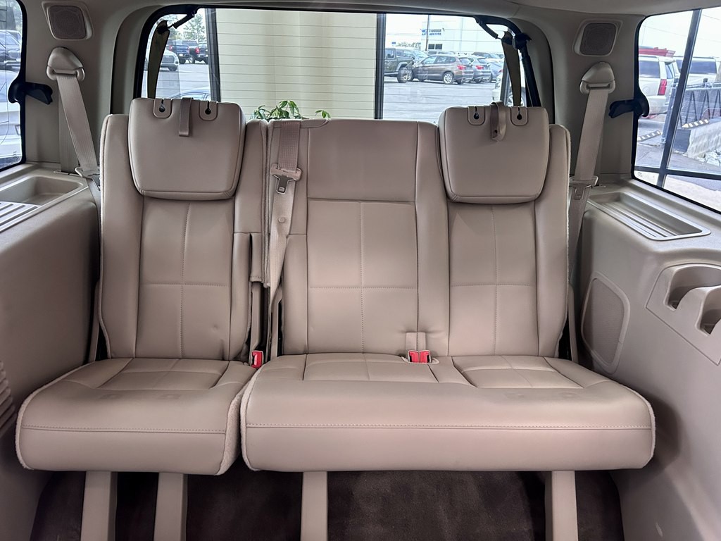 2012 Lincoln Navigator Image 17