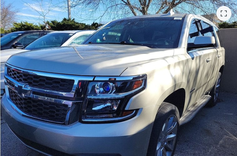 2016 Chevrolet Tahoe Image 2