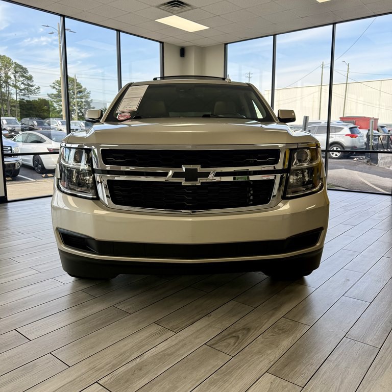 2016 Chevrolet Tahoe Image 2