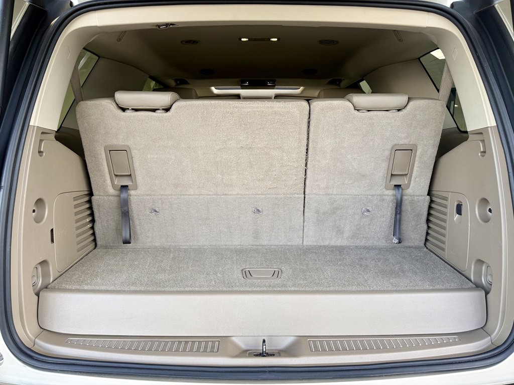 2016 Chevrolet Tahoe Image 9