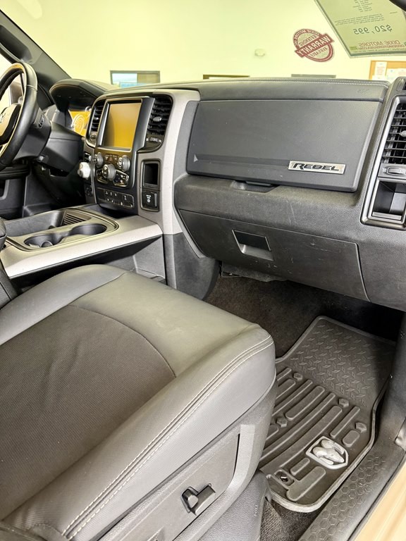 2017 RAM 1500 Image 12