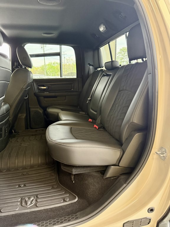 2017 RAM 1500 Image 17