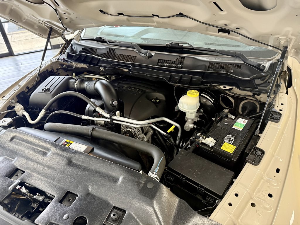 2017 RAM 1500 Image 18