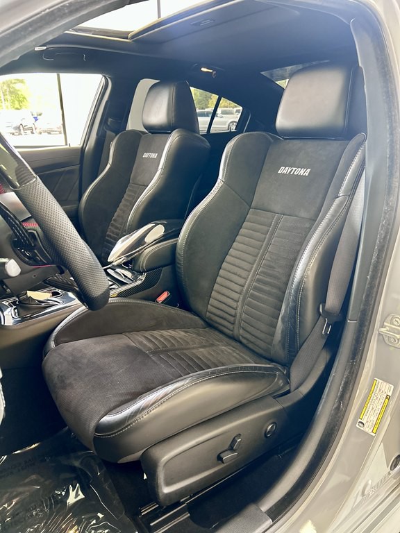 2020 Dodge Charger Image 14