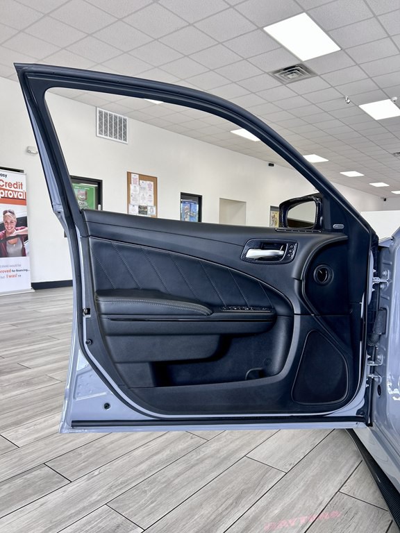 2020 Dodge Charger Image 15