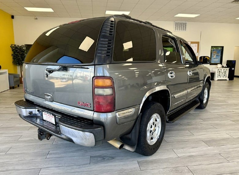 2002 GMC Yukon Image 6