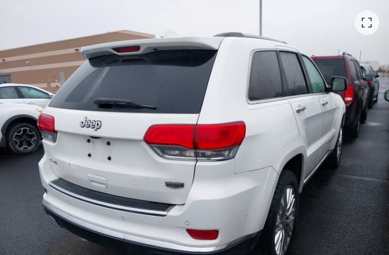 2017 Jeep Grand Cherokee Image 3