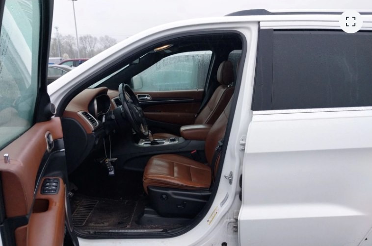 2017 Jeep Grand Cherokee Image 5