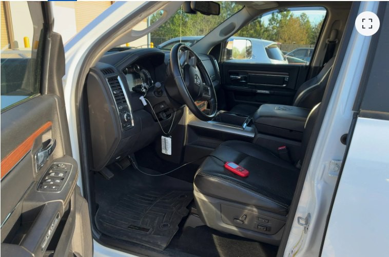 2013 RAM 2500 Image 9