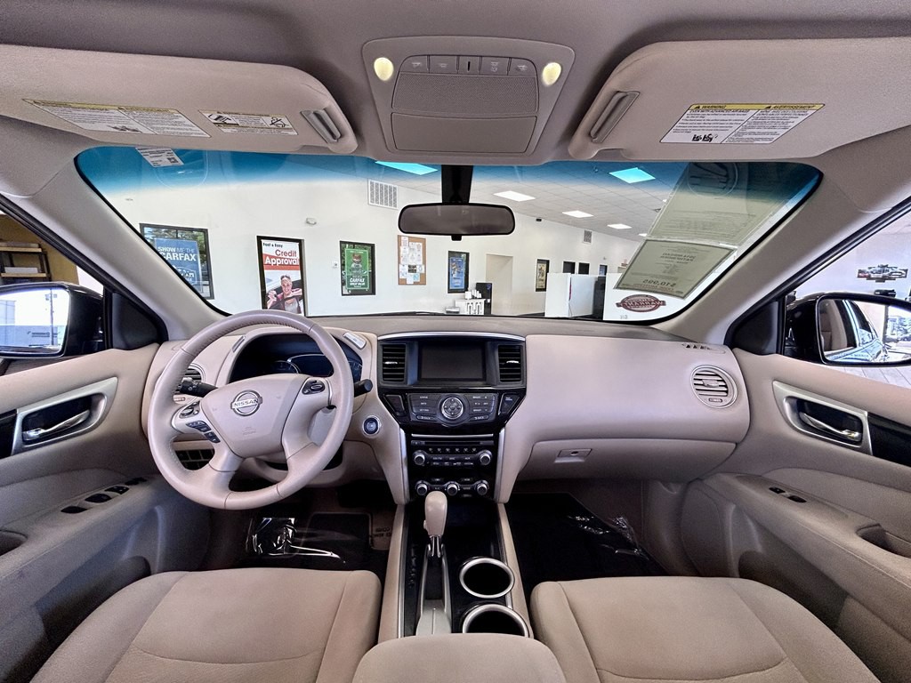 2014 Nissan Pathfinder Image 10