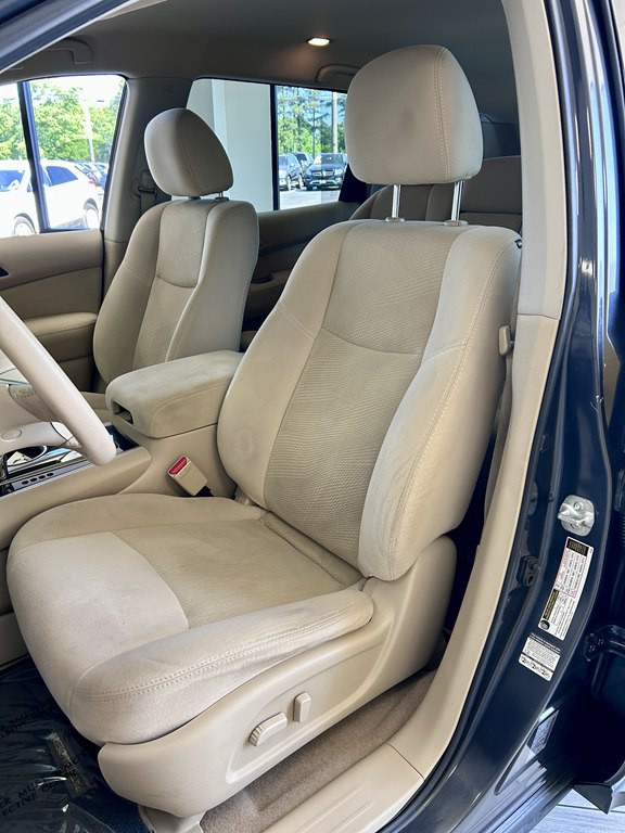 2014 Nissan Pathfinder Image 14