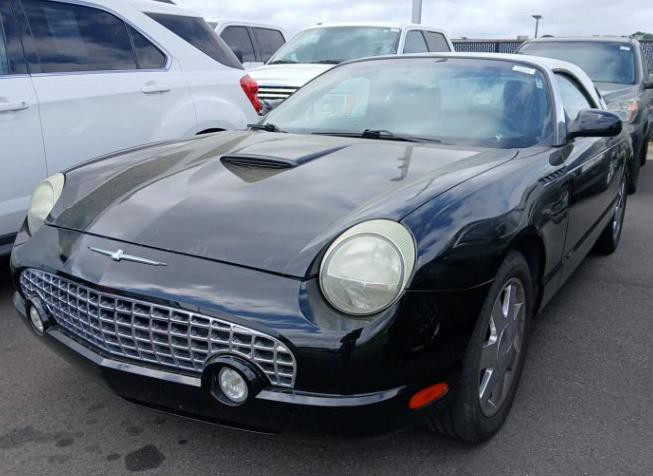 2002 Ford Thunderbird Image 2