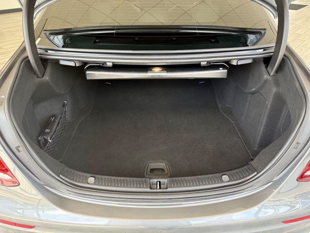 2020 Mercedes-Benz E-Class Image 9