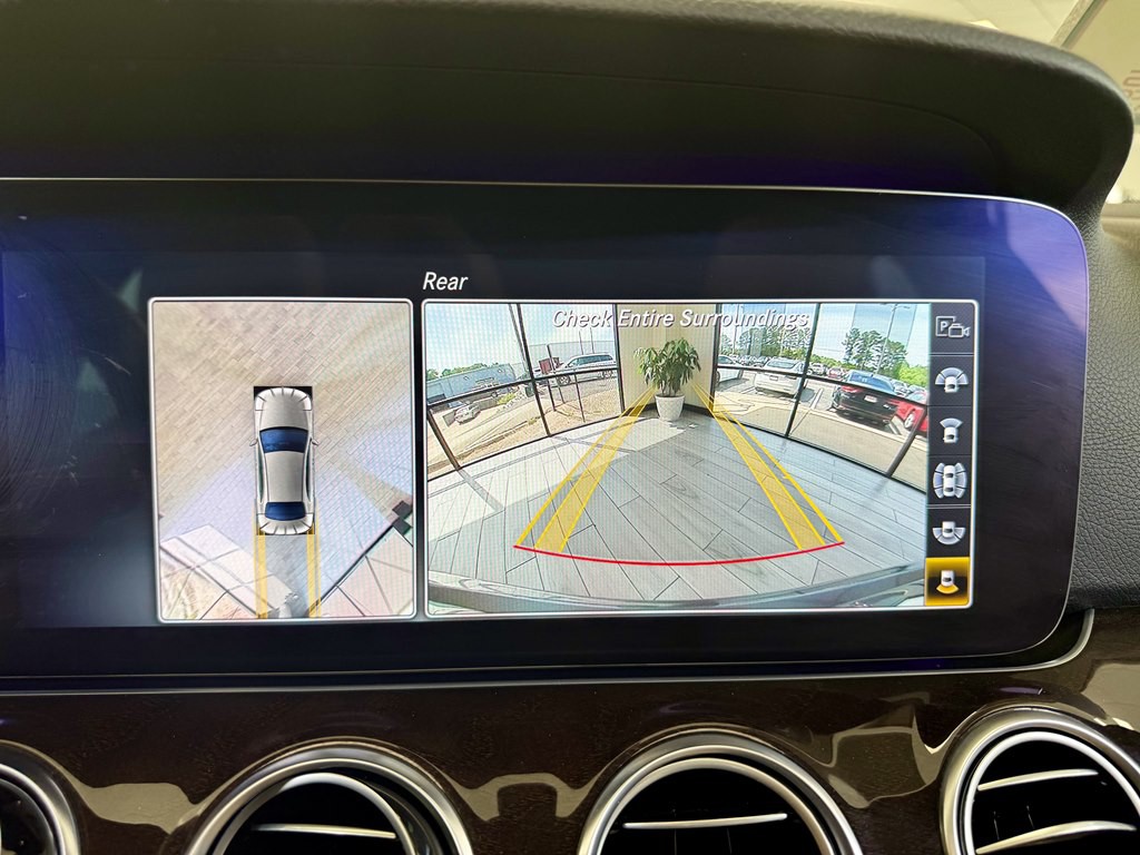 2020 Mercedes-Benz E-Class Image 11