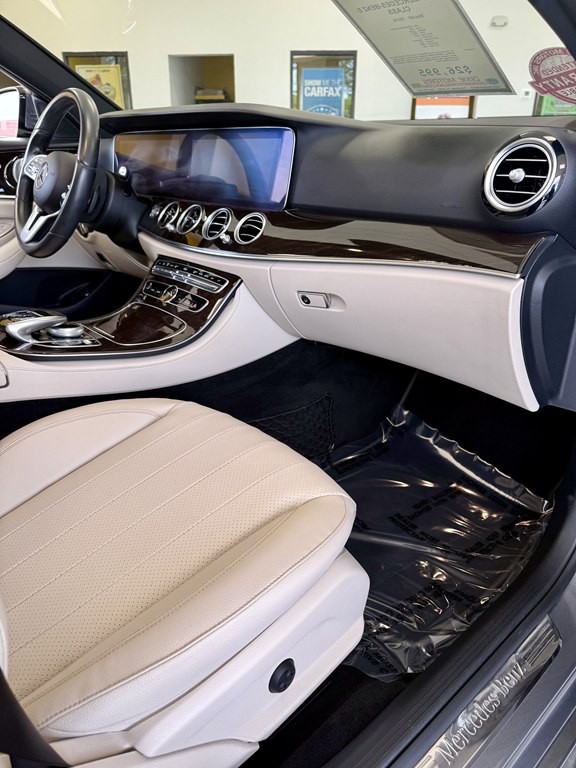 2020 Mercedes-Benz E-Class Image 12