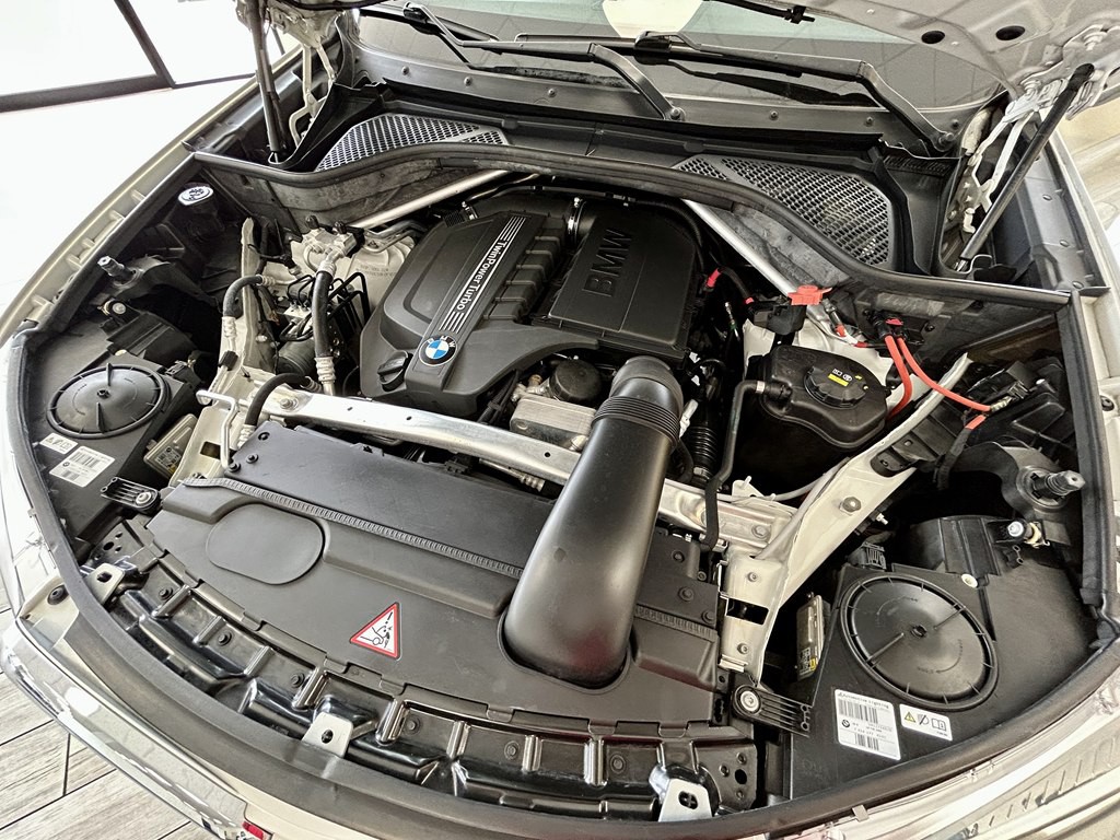 2015 BMW X5 Image 19